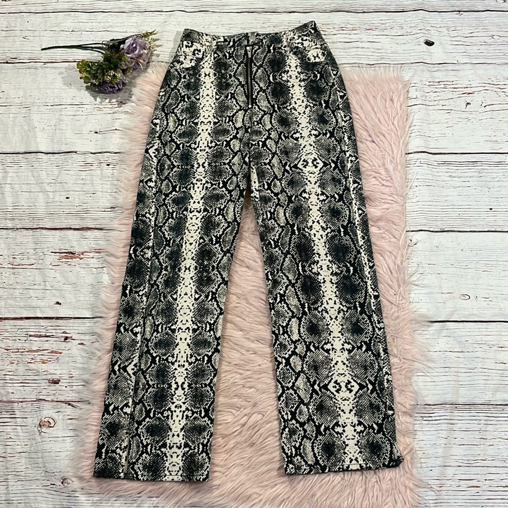VEDA Snake Print High Rise Bootcut Pants in Black White